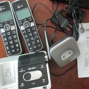 AT&T Land Line Phone BL102 Cordless 2 Handsets with Answering Machine